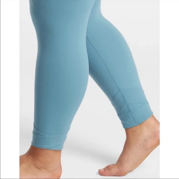 NWOT Athleta Elation Pirouette 7/8 Tight Blue - Picture 5 of 7